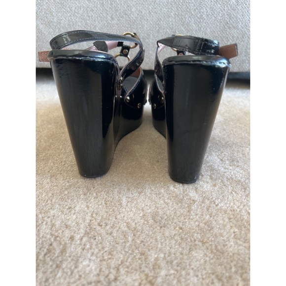 Red VALENTINO BLACK WEDGES - SIZE 10/40 - Picture 5 of 10